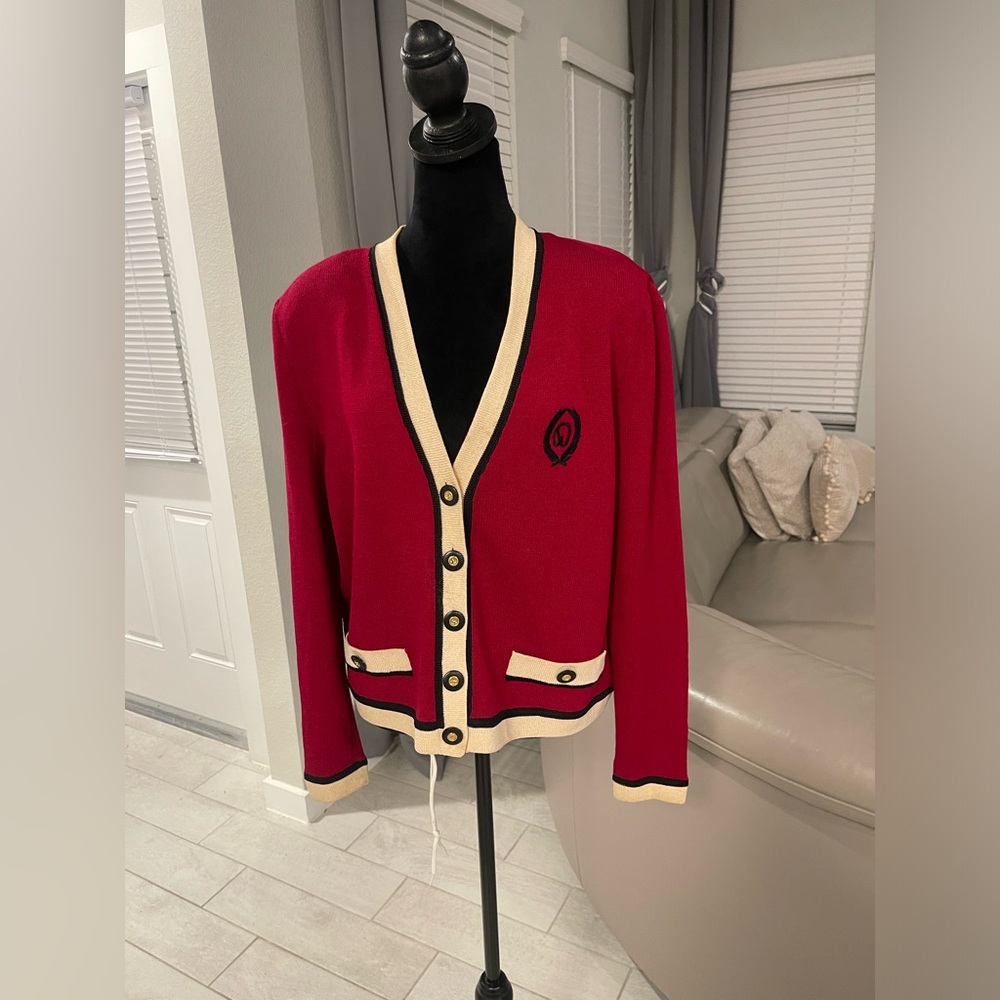 St John Collection Red Santana Knit cardigan Preppy Sz L needs to be dry cleaned